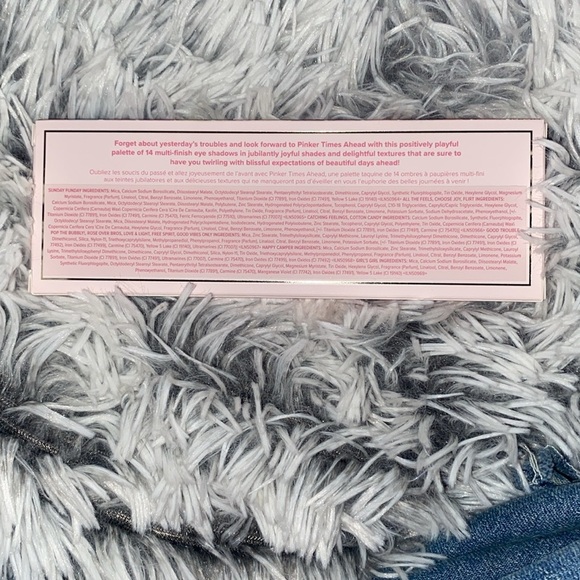 Too Faced Pinker Times Ahead Eyeshadow Palette - Picture 3 of 3